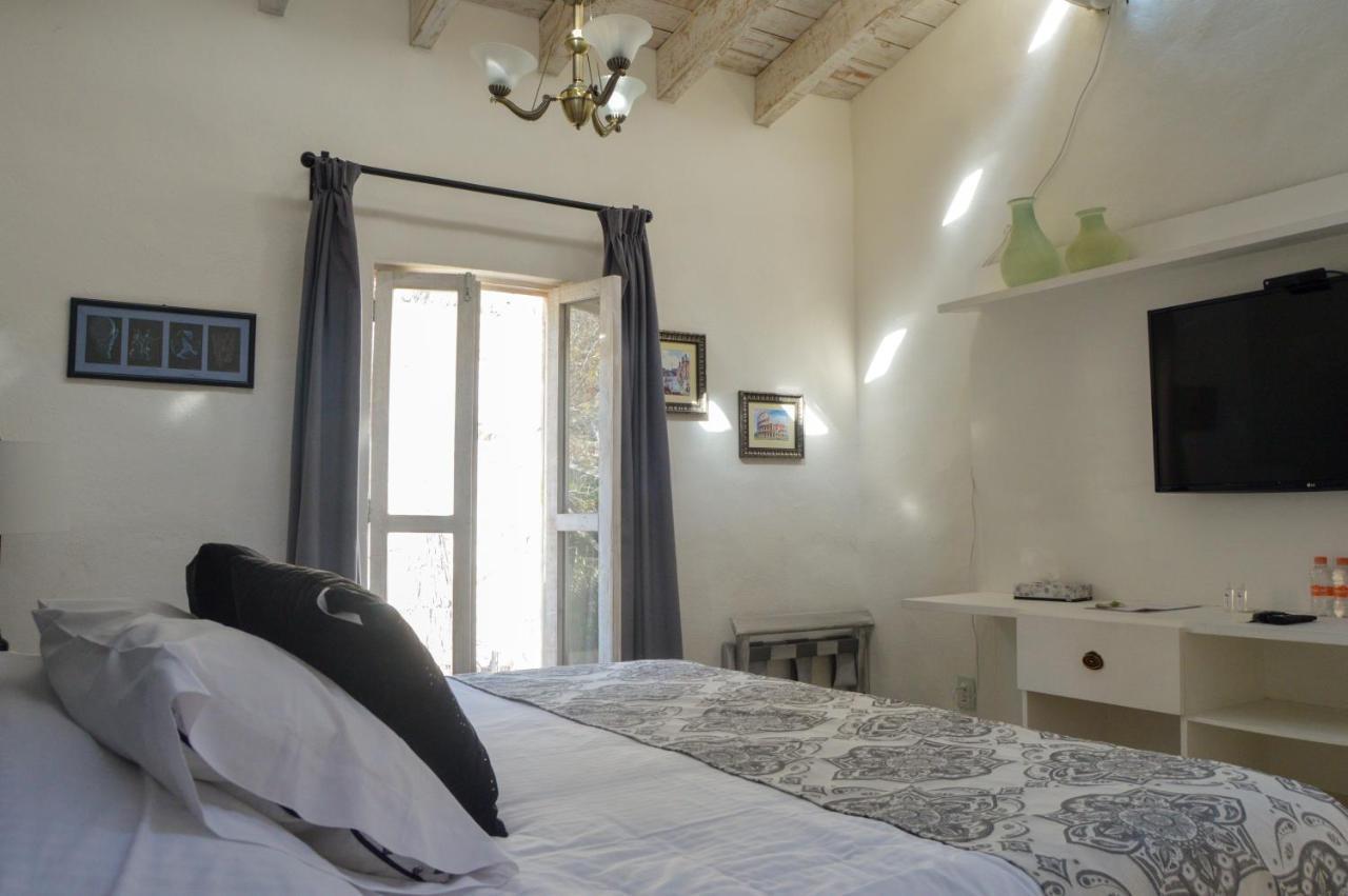 Hotel De Piedra Bernal Luaran gambar