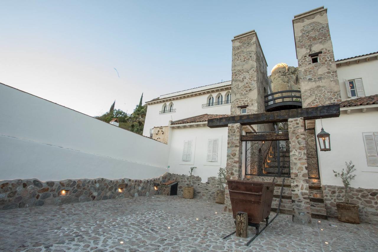 Hotel De Piedra Bernal Luaran gambar
