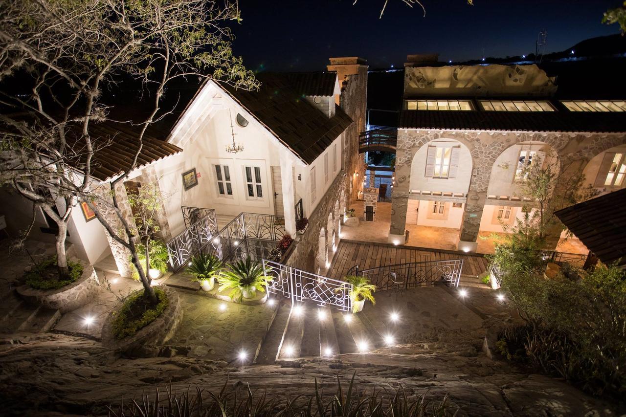 Hotel De Piedra Bernal Luaran gambar